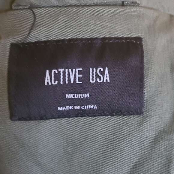 Jacket - Picture 3 of 3